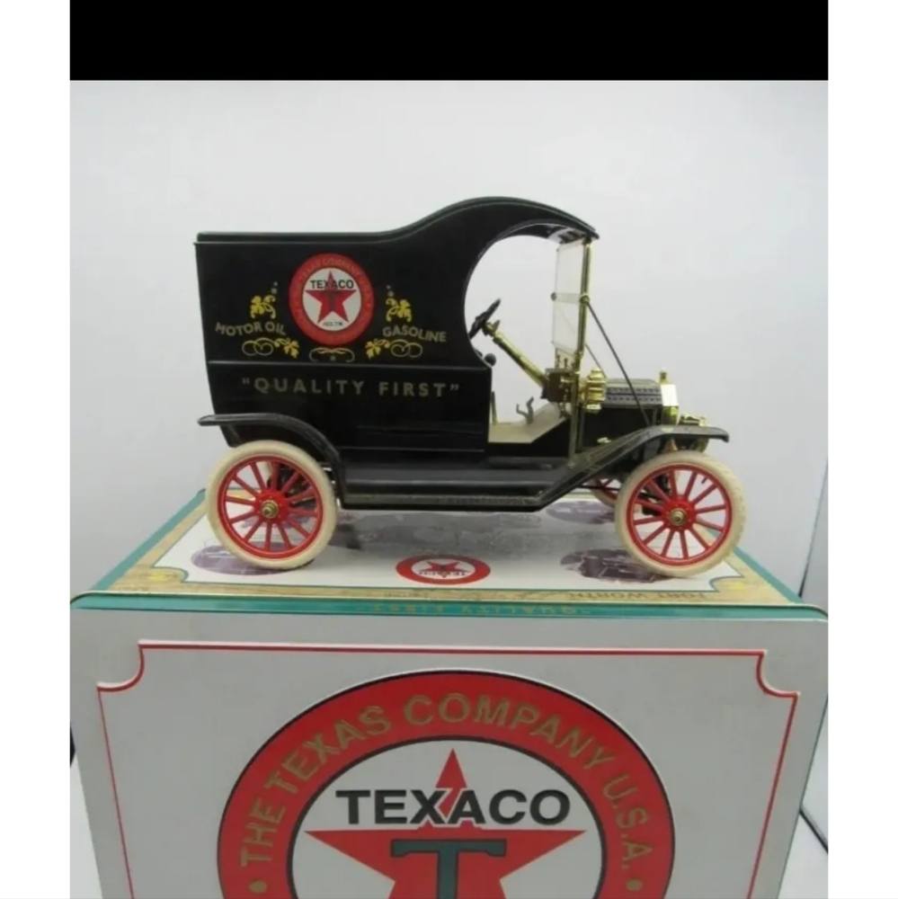 Gearbox 1913 Texaco Ford Model T Delivery Truck 1/16.Scale